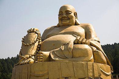 部分零售商已经上架《现代战争3》同捆新版PS5